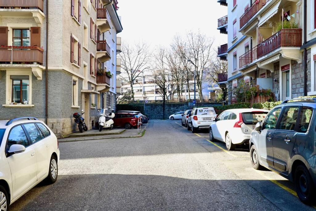 Comfortable, Very Well Located Between Train Station And Lake! Losanna Esterno foto